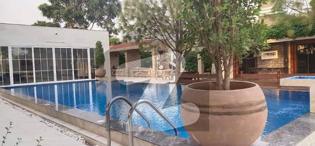Farm House With Swimming Pool On Main Canal Road Harbanspura