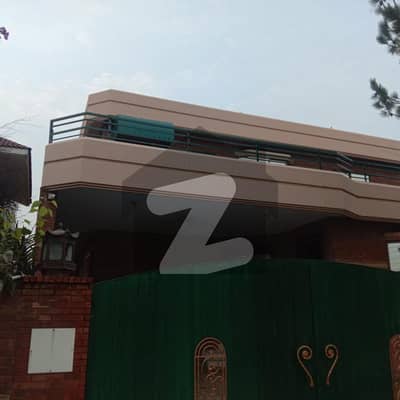 ڈی ایچ اے فیز 3 ڈیفنس (ڈی ایچ اے),لاہور میں 3 کمروں کا 1 کنال بالائی پورشن 1.25 لاکھ میں کرایہ پر دستیاب ہے۔
