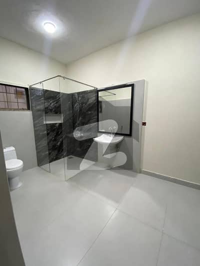 Stunning 1200 Yards Upper Portion Is Available For Rent