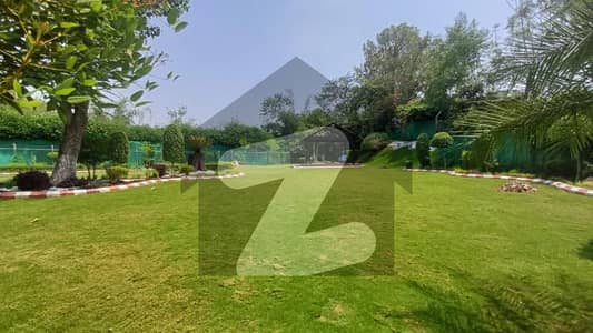 مری روڈ اسلام آباد میں 5 کمروں کا 20 کنال فارم ہاؤس 11.0 ارب میں برائے فروخت۔