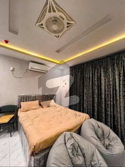 LUXURY FURNISHED STUDIO APARTMENT AVAILABLE FOR SALE IN SERENE HEIGHTS GULBERG