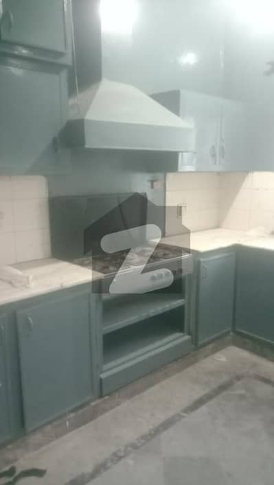 ای ۔ 11/4 ای ۔ 11,اسلام آباد میں 2 کمروں کا 6 مرلہ بالائی پورشن 48.0 ہزار میں کرایہ پر دستیاب ہے۔