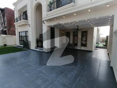 Ideal House For Sale In DHA Phase 1 - Sector H