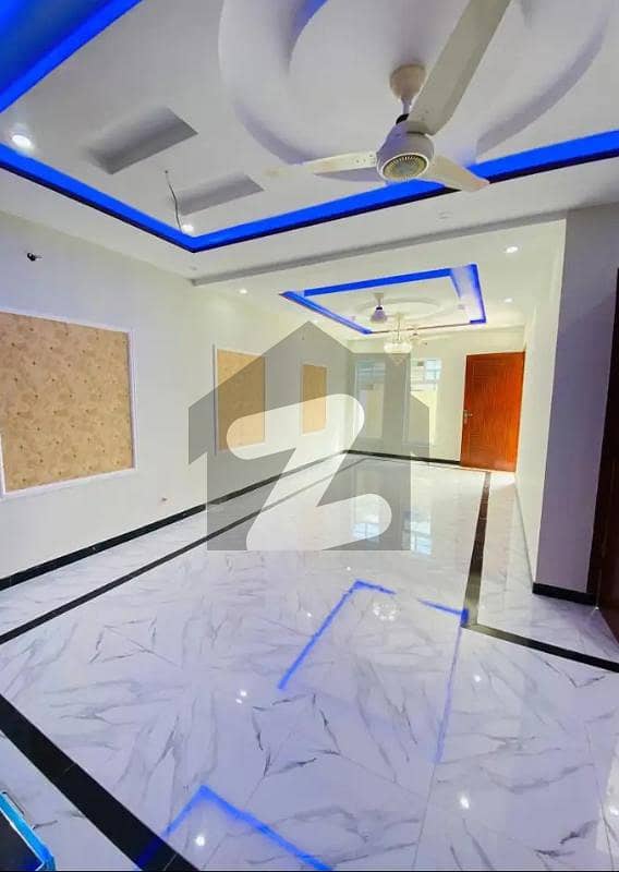 i-10/4 Ground portion For Rent