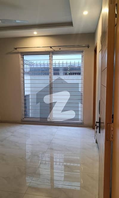 1 Kanal beautiful house for rent in main cantt 5 bedroom's with attach washrooms tiles and marble flooring