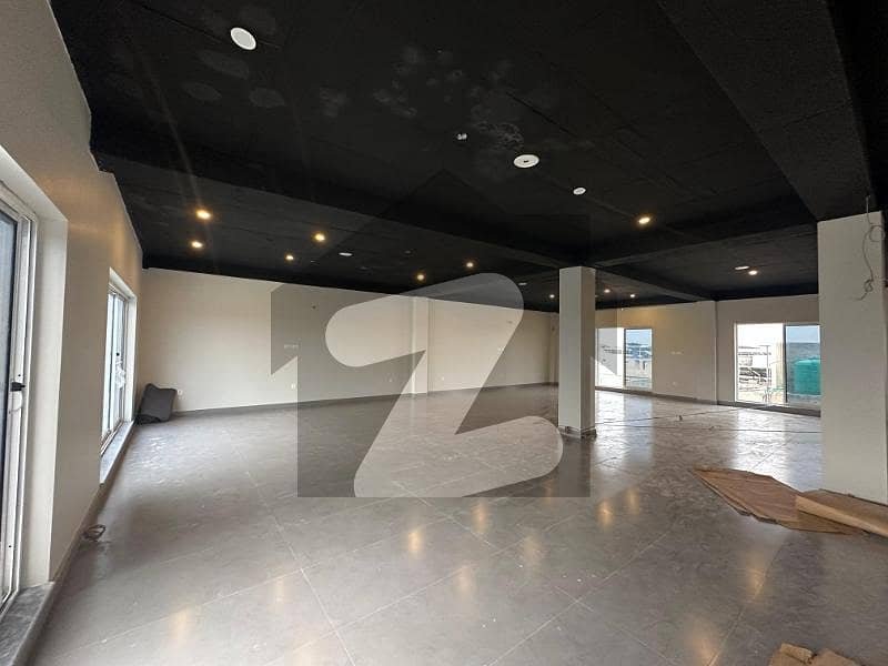 1 Kanal Floor Available For Rent 1 Kanal Floor Available For Rent