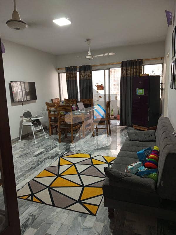 4 BEDS DRAWING DINING FLAT IN BOUNDARY WALL 4 BEDS DRAWING DINING FLAT IN BOUNDARY WALL