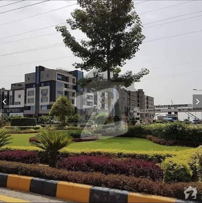 Plot No. 62 Main Markaz, Block G Ready Commercial Plot with Possession FOR SALE
