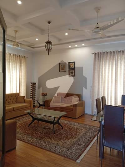 1 Kanal Furnished Beautiful House Available For Rent