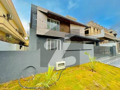 20 Marla Luxurious Brand New House For Rent at DHA 2