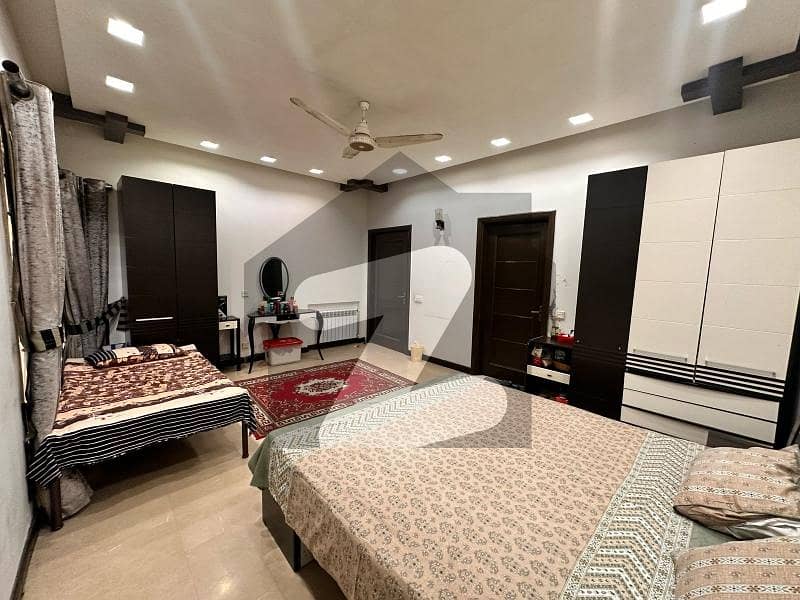 Fully Furnished Lower Portion