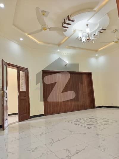Bahria Enclave Sector J 10 Marla House Available For Rent