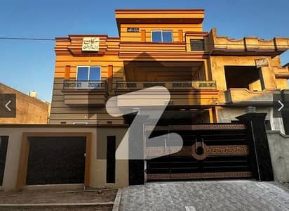 صنوبر سٹی اڈیالہ روڈ,راولپنڈی میں 6 کمروں کا 10 مرلہ مکان 2.65 کروڑ میں برائے فروخت۔