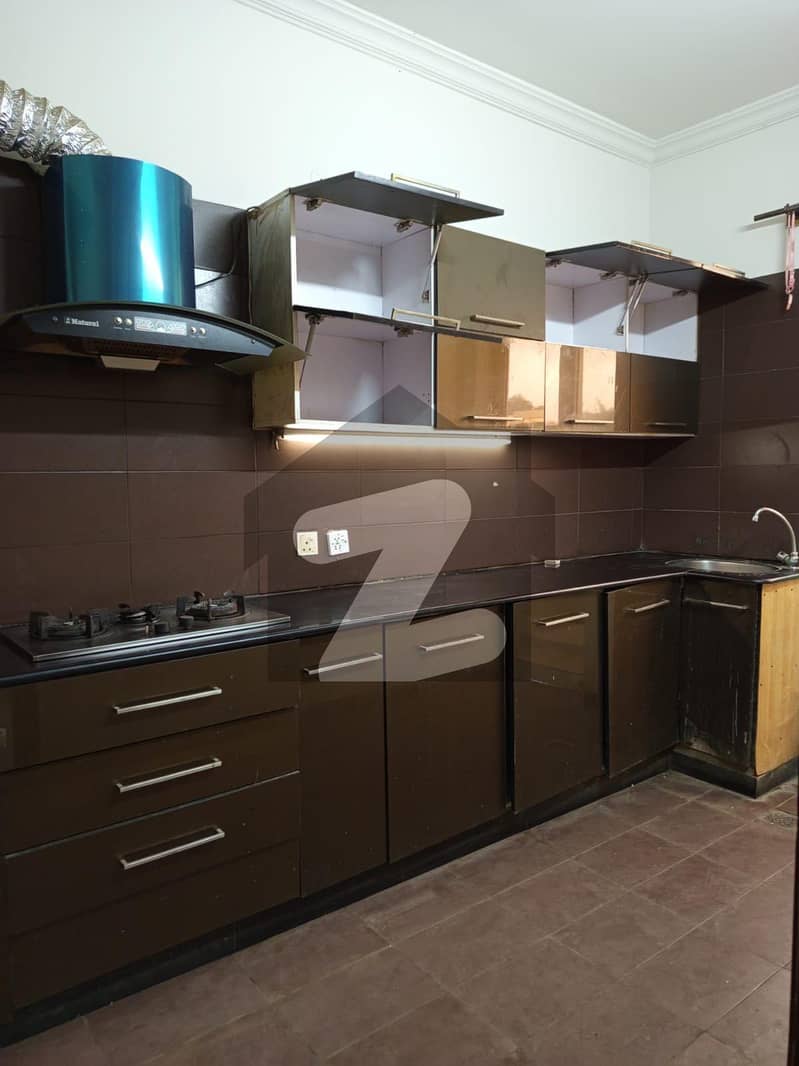 Prime Location 5 Bed House Available For Rent In Islamabad Prime Location 5 Bed House Available For Rent In Islamabad