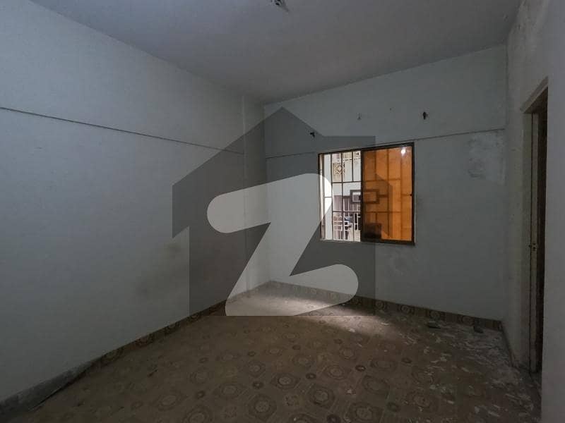 Looking For A Flat In Gulistan-e-Jauhar - Block 19 Karachi Looking For A Flat In Gulistan-e-Jauhar - Block 19 Karachi