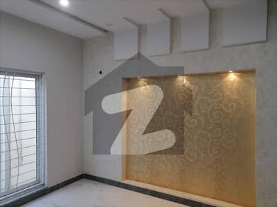 10 Marla Lower Portion Available For Rent