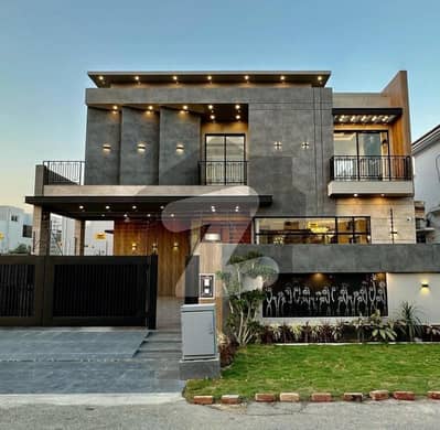 1 Kanal Brand new Upper portion for rent in dha phase 6 Lahore Top Location Near to Dollman