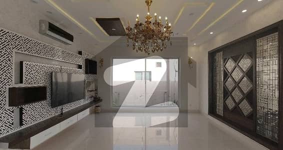 Ideal 1 Kanal Upper Portion In A Prime Location Of Lahore