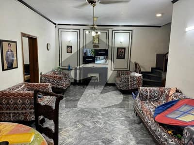Premium Location Corner House Ideal Location For Residence Near to Wahdat Road Near to Karim Market