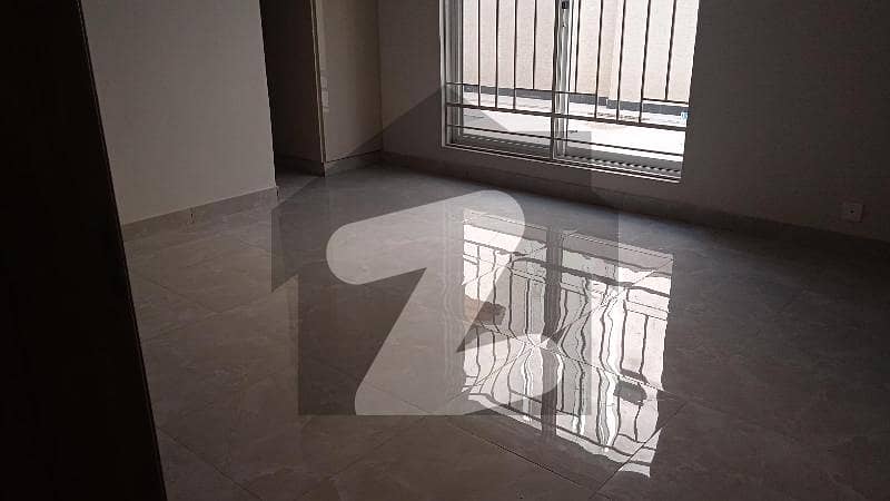 Ground Portion Available For Rent In Gulberg Ground Portion Available For Rent In Gulberg
