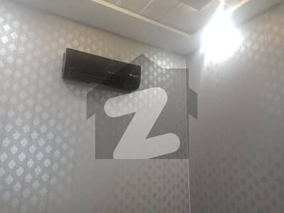 house for sale nishad Park 6 bedroom 7 washroom Double story store solar system install with lithium battery green metre install good location in Sialkot