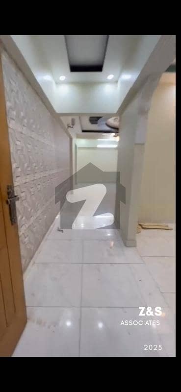 فیڈرل بی ایریا ۔ بلاک 6 فیڈرل بی ایریا,کراچی میں 3 کمروں کا 6 مرلہ فلیٹ 2.7 کروڑ میں برائے فروخت۔