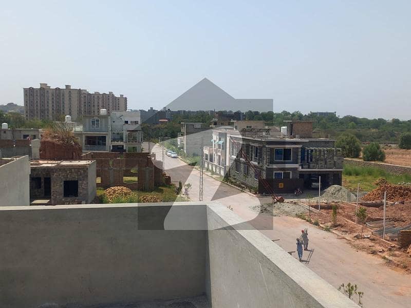 5 Marla plot Ameer khan Enclave