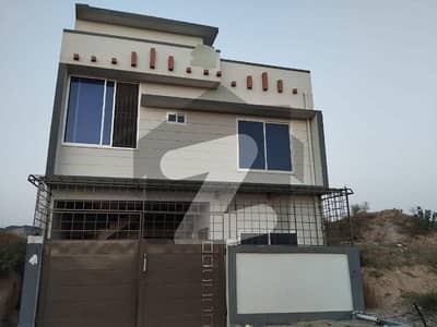 ایم پی سی ایچ ایس ۔ بلاک ایف ایم پی سی ایچ ایس ۔ ملٹی گارڈنز,بی ۔ 17,اسلام آباد میں 4 کمروں کا 5 مرلہ مکان 1.68 کروڑ میں برائے فروخت۔