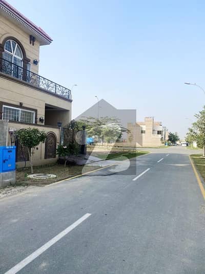 10 marla Plot For Sale In  Etihad Garden  On 18 months Installment