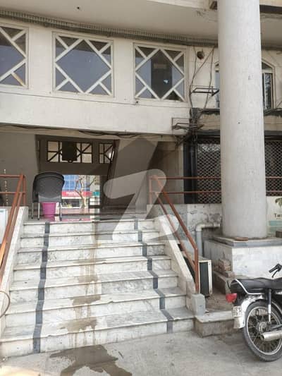 ڈی ایچ اے فیز 3 ڈیفنس (ڈی ایچ اے),لاہور میں 1 مرلہ Studio دکان 4.5 کروڑ میں برائے فروخت۔