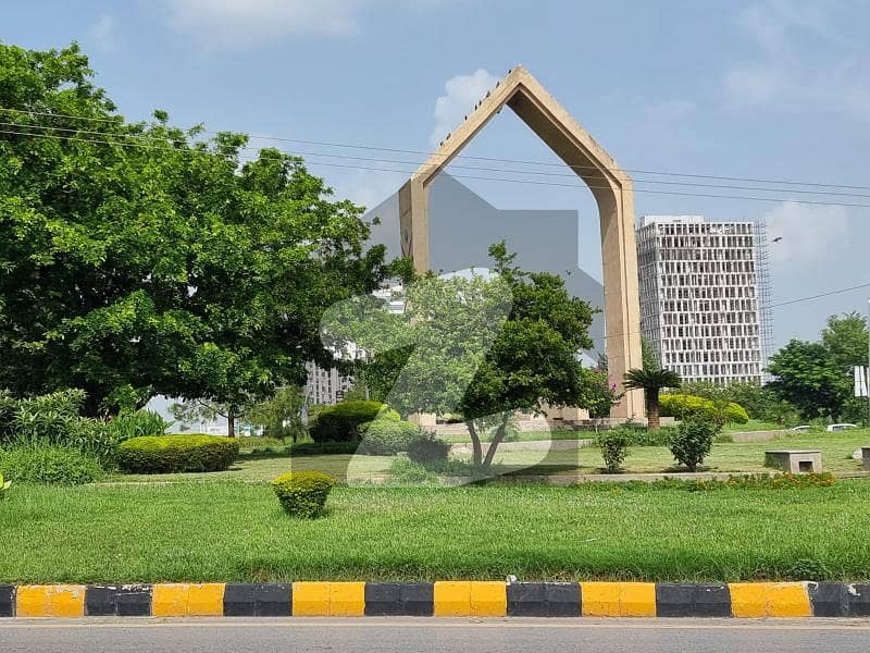 Commercial High-Rise Tower Plot (120x200) For Sale Commercial High-Rise Tower Plot (120x200) For Sale