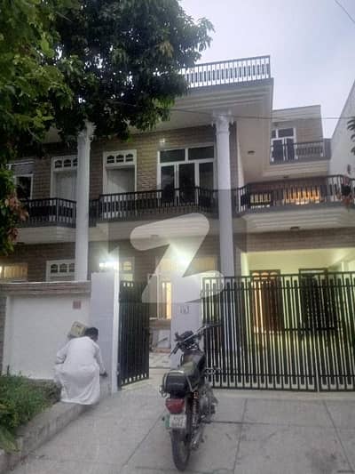 جی ۔ 9/3 جی ۔ 9,اسلام آباد میں 6 کمروں کا 14 مرلہ مکان 3.5 لاکھ میں کرایہ پر دستیاب ہے۔