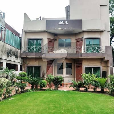 اچھرہ لاہور میں 6 کمروں کا 1 کنال علاوہ 8.7 کروڑ میں برائے فروخت۔