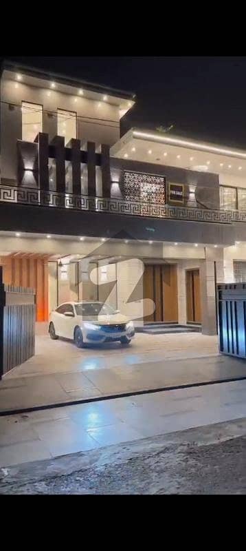 1 canal luxury house for sale