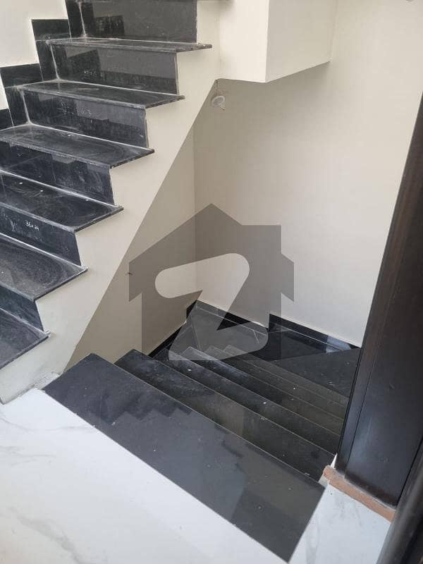 1 Kanal Designer Brand New Upper Portion For Rent in Lake Meadows Ex State Life Society Near Defence Or Ring Road