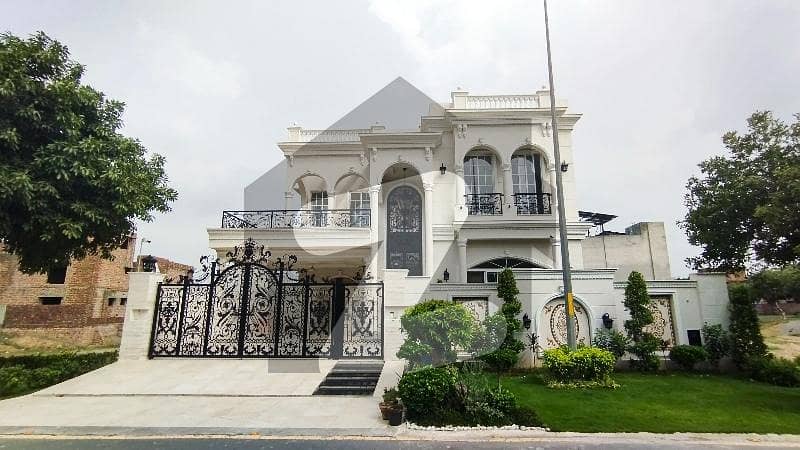 فضائیہ ہاؤسنگ سکیم لاہور میں 6 کمروں کا 1 کنال مکان 10.95 کروڑ میں برائے فروخت۔ فضائیہ ہاؤسنگ سکیم لاہور میں 6 کمروں کا 1 کنال مکان 10.95 کروڑ میں برائے فروخت۔
