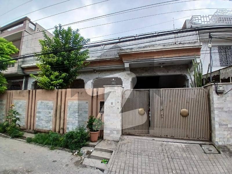 Good Condition Property Solid Materials Owner Built
