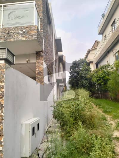جی ۔ 14/4 جی ۔ 14,اسلام آباد میں 5 کمروں کا 9 مرلہ مکان 7.0 کروڑ میں برائے فروخت۔