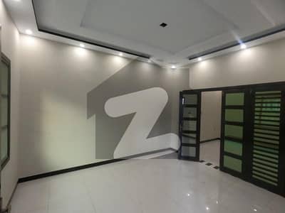 Centrally Located Prime Location House In Federal B Area - Block 10 Is Available For sale Centrally Located Prime Location House In Federal B Area - Block 10 Is Available For sale