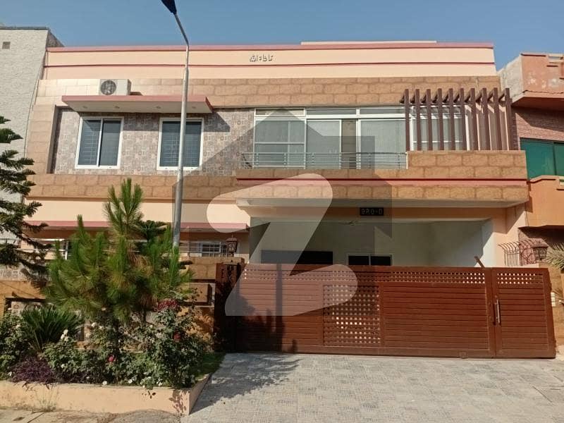 7 Marla House Available For rent in Islamabad G-15. 7 Marla House Available For rent in Islamabad G-15.