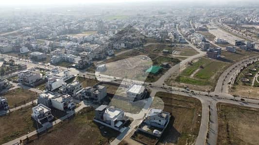 Reasonably-Priced Prime Location 10 Marla Residential Plot In Master City - Block B, Gujranwala Is Available As Of Now Reasonably-Priced Prime Location 10 Marla Residential Plot In Master City - Block B, Gujranwala Is Available As Of Now