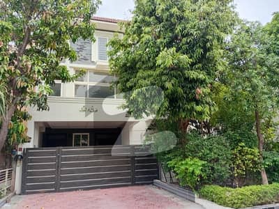 272 Sq Yards House Available For Rent
