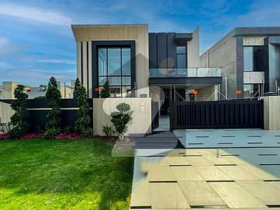 Luxurious 1 Kanal Brand New Modern House For Rent DHA Phase 6