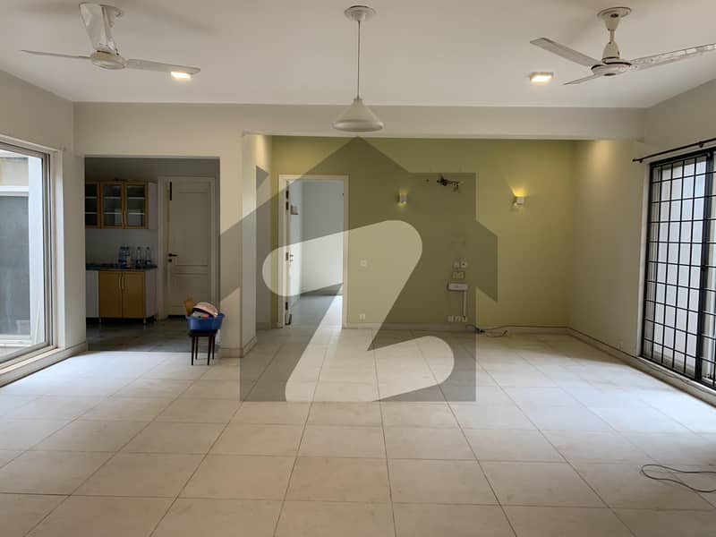 Lower Ground With 2 Bed Is Available For Rent Lower Ground With 2 Bed Is Available For Rent