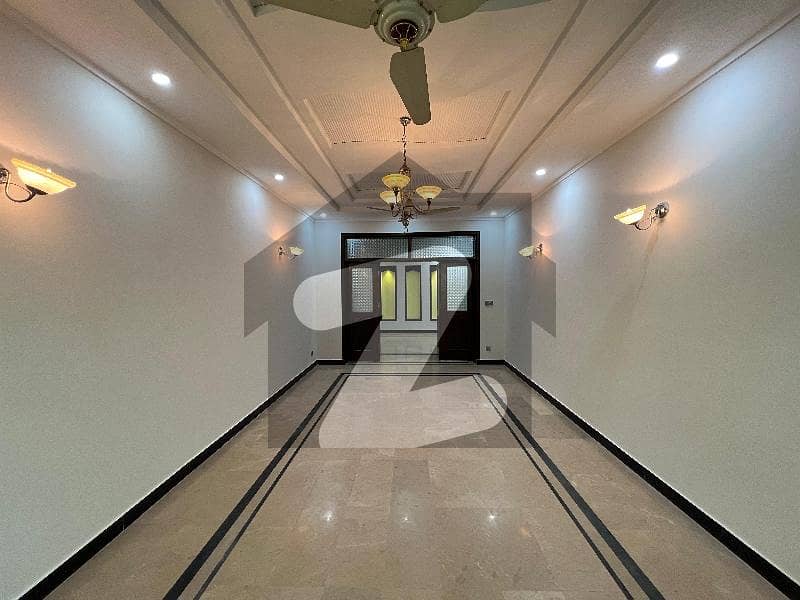 10 Marla Ground Portion Available For Rent G-13/3