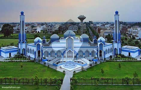 کینال ویو - سیکٹر 2 کینال ویو ہاؤسنگ سکیم,گوجرانوالہ میں 1 کنال رہائشی پلاٹ 3.1 کروڑ میں برائے فروخت۔