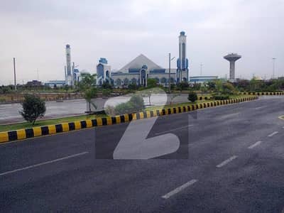 کینال ویو - سیکٹر 3 کینال ویو ہاؤسنگ سکیم,گوجرانوالہ میں 11 مرلہ رہائشی پلاٹ 1.8 کروڑ میں برائے فروخت۔ کینال ویو - سیکٹر 3 کینال ویو ہاؤسنگ سکیم,گوجرانوالہ میں 11 مرلہ رہائشی پلاٹ 1.8 کروڑ میں برائے فروخت۔