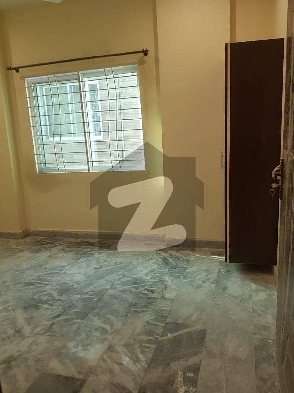 Flat Available For Rent