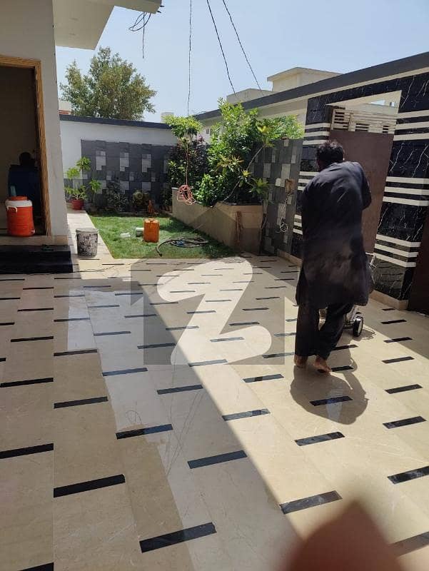 400 Square Yards Bungalow For Sale 400 Square Yards Bungalow For Sale