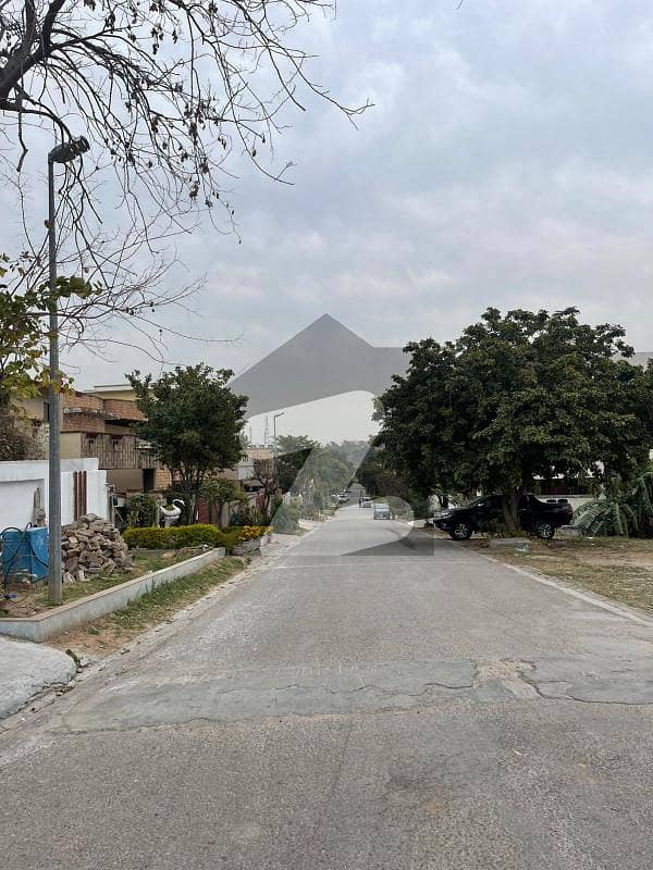 Luxury 1 Kanal Brand New House in DHA 1 Sector A | Dual Units, 6 Bed, A+ Finish Luxury 1 Kanal Brand New House in DHA 1 Sector A | Dual Units, 6 Bed, A+ Finish